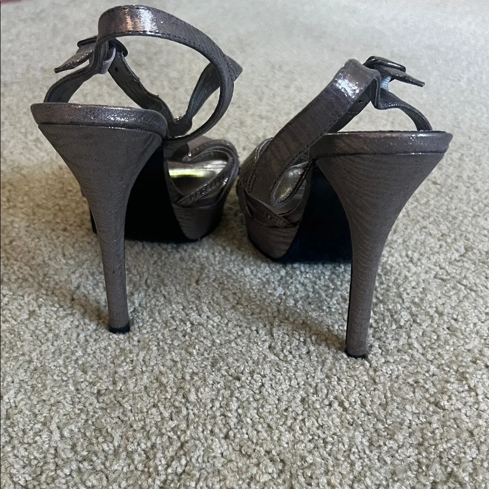 Adrianna Papell Metallic Strappy Heels‎